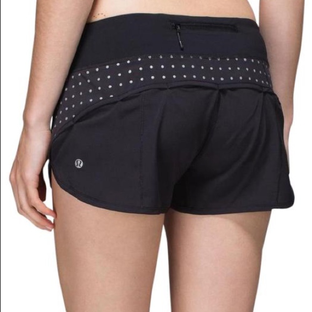 LULULEMON black speed reflective polka dot shorts